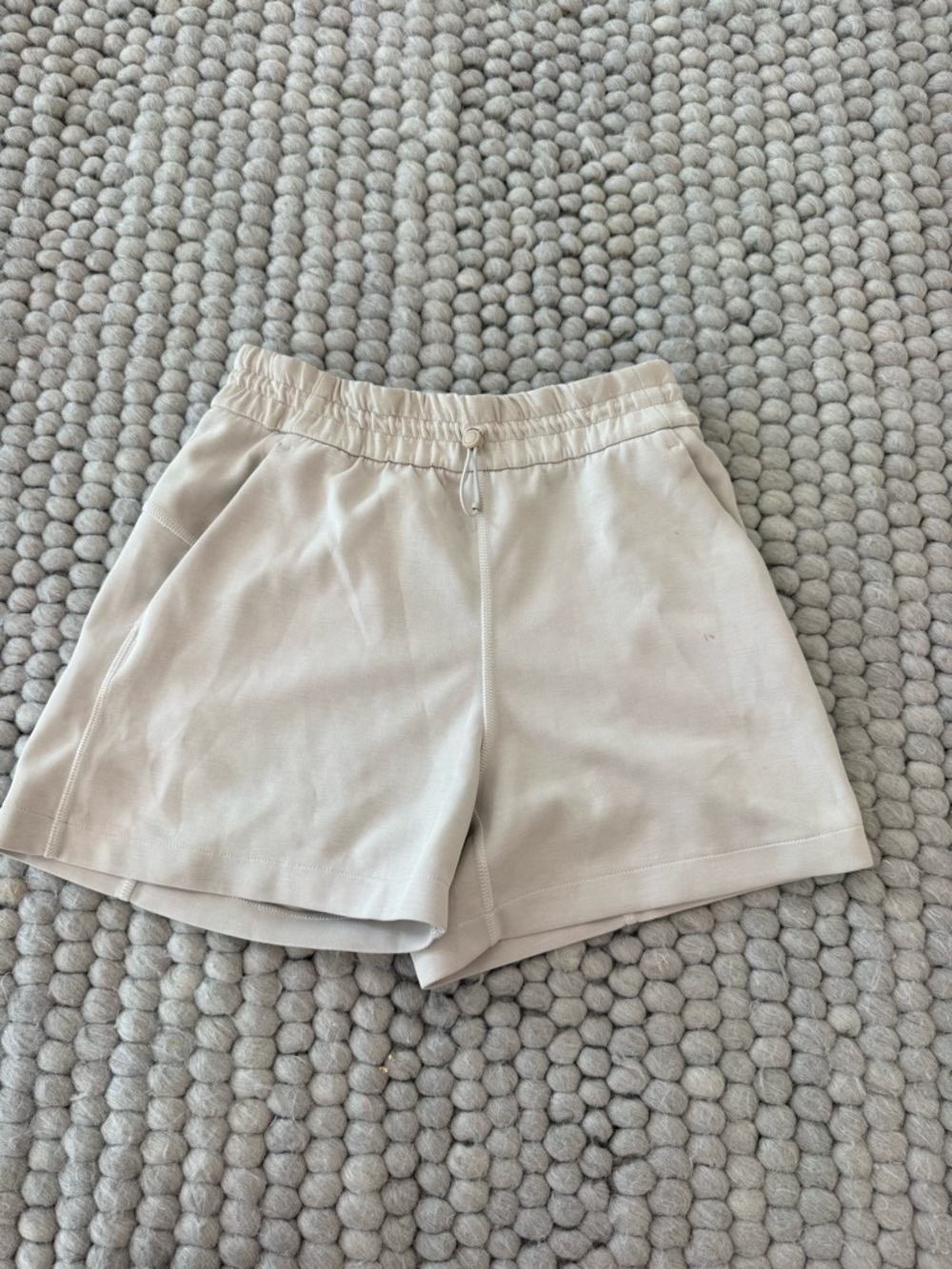 lululemon Drawstring Shorts in Cream